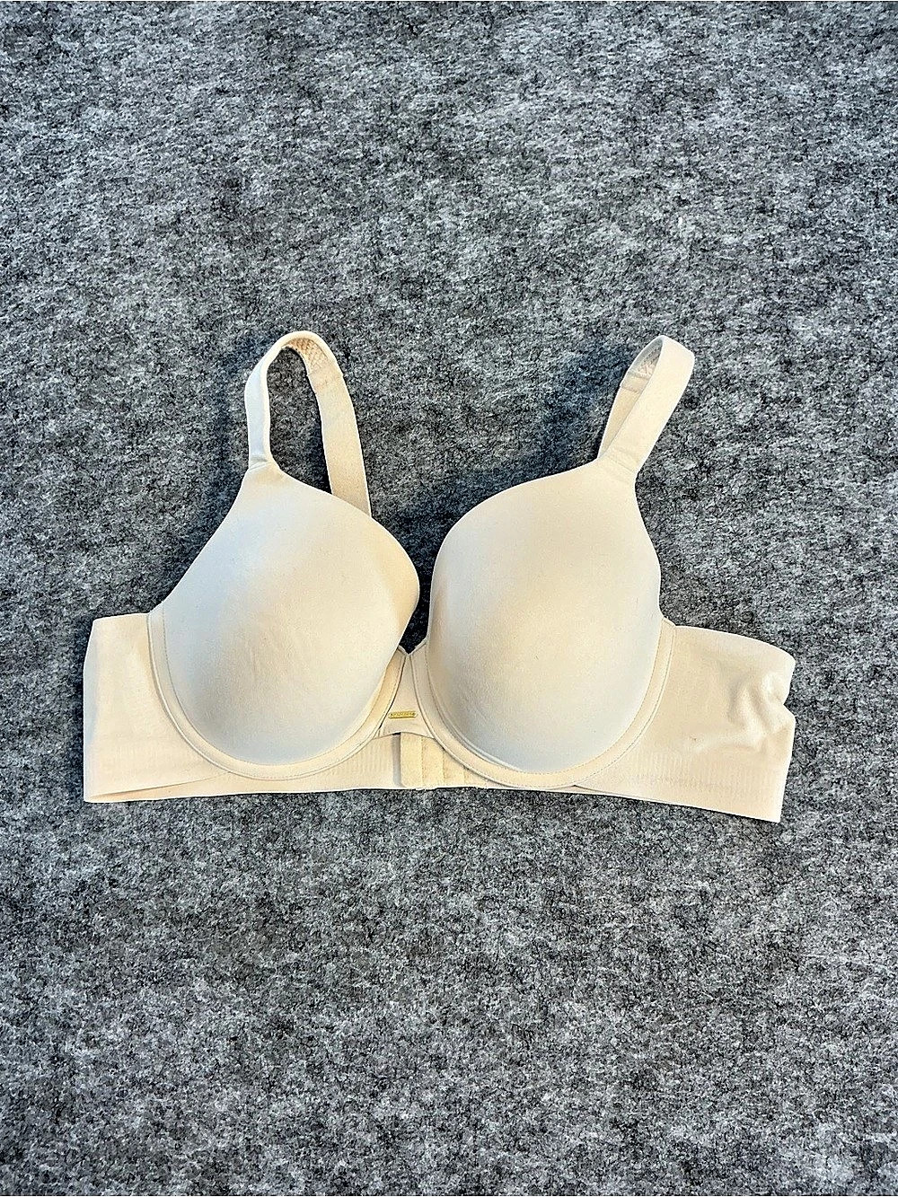 Cacique Cream Underwire Bra Size 42B